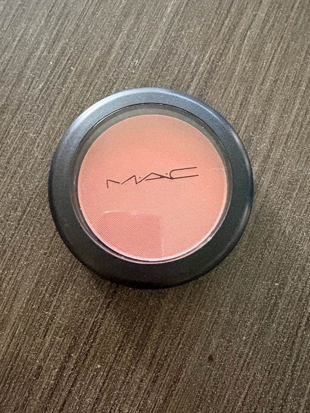 MAC Skinfinish Colourstruck Blush - Melba - Picture 3 of 6